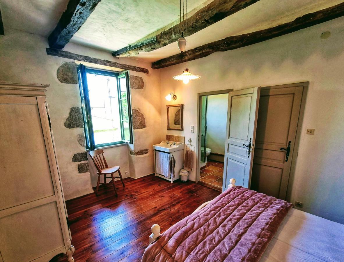 L'Ancienne Forge De Cregols Bed & Breakfast ภายนอก รูปภาพ